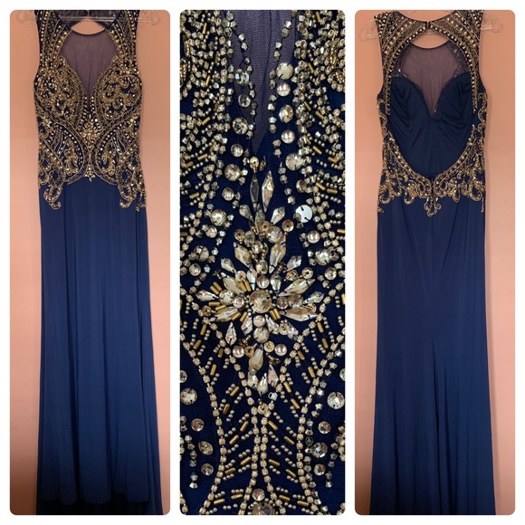 Embellished Bodice Long Gown with open back - Picture 3 of 5